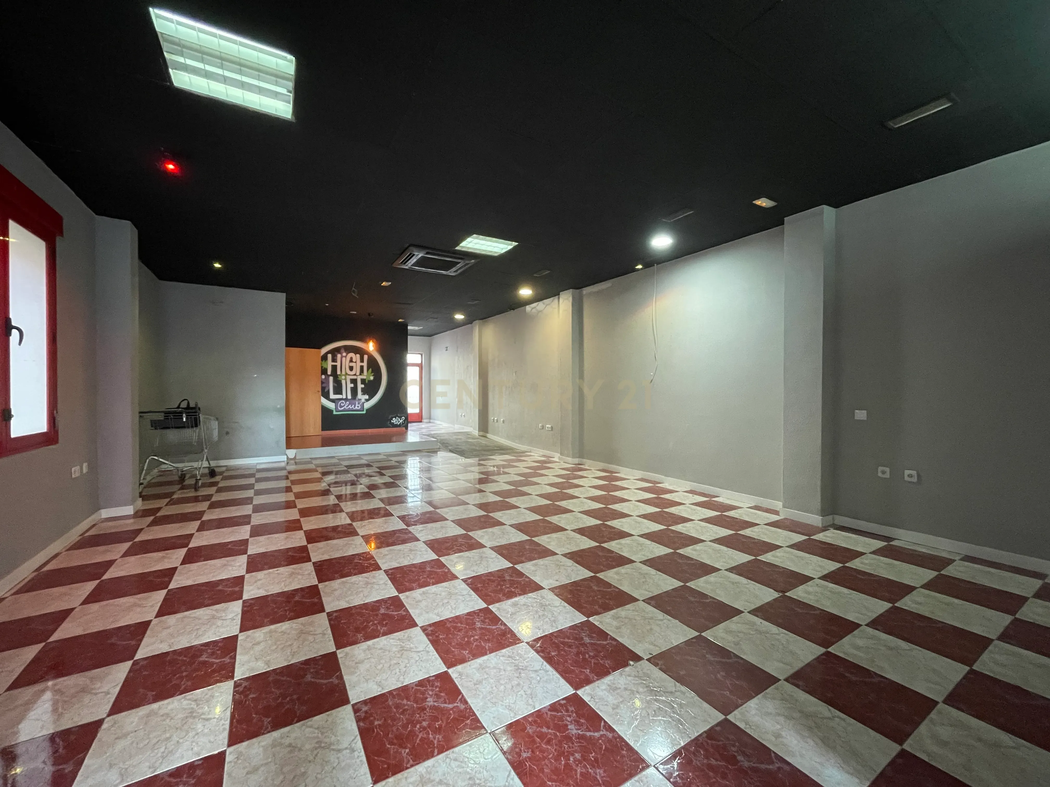 undefined - Image 4