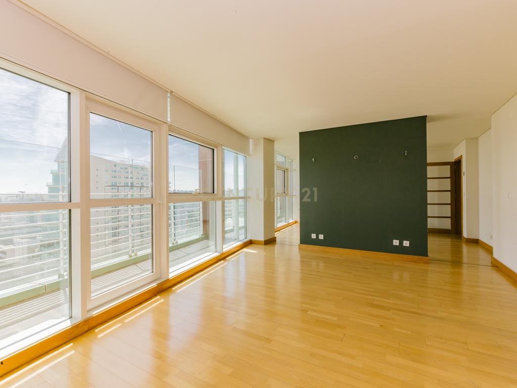 T3 Duplex LUXO Torre São Rafael - 21º andar VISTA RIO - Image 5