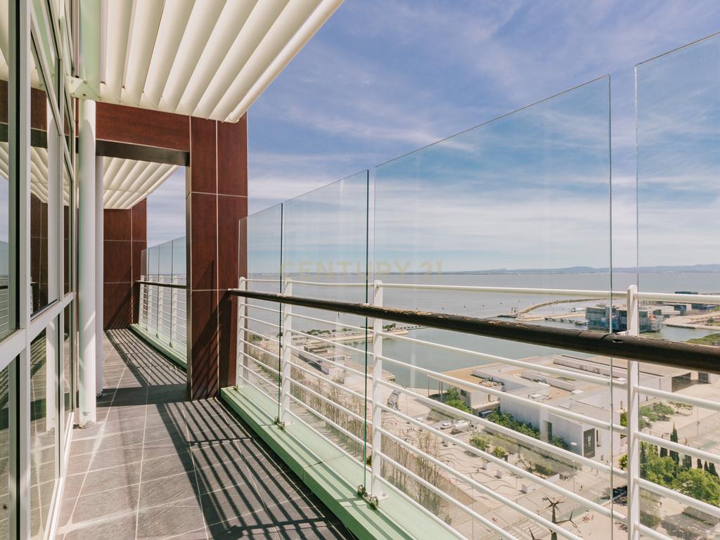 T3 Duplex LUXO Torre São Rafael - 21º andar VISTA RIO - Image 14