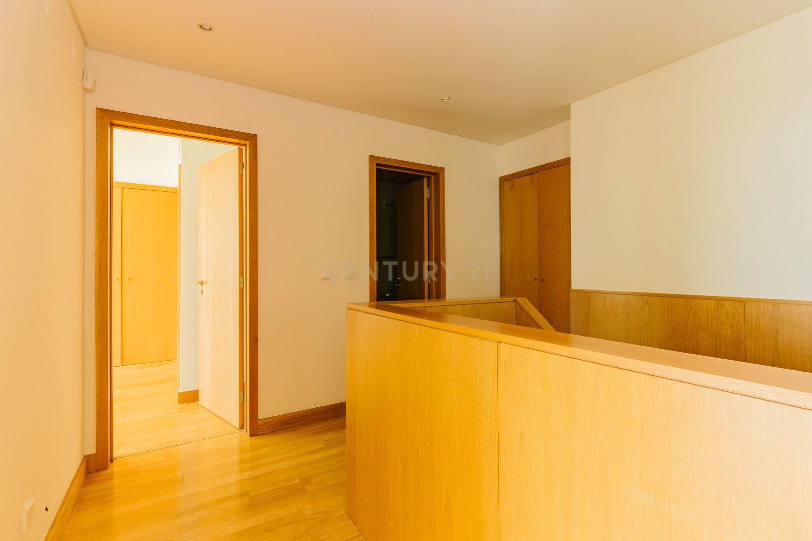 T3 Duplex LUXO Torre São Rafael - 21º andar VISTA RIO - Image 27