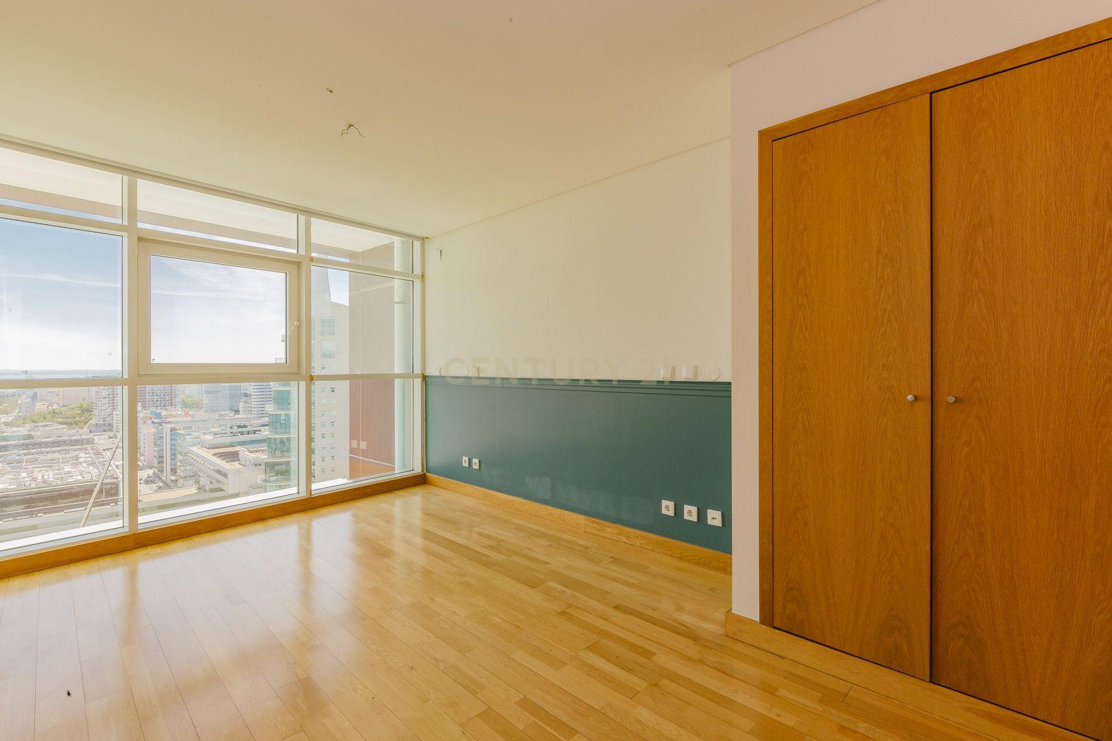 T3 Duplex LUXO Torre São Rafael - 21º andar VISTA RIO - Image 28