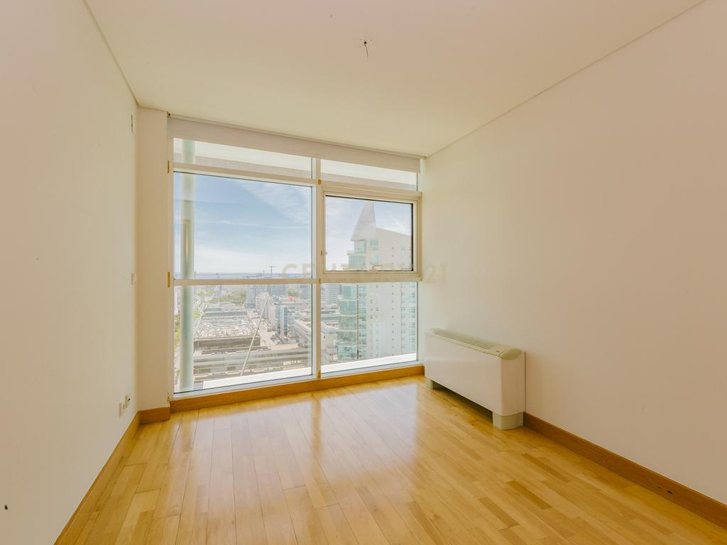 T3 Duplex LUXO Torre São Rafael - 21º andar VISTA RIO - Image 30