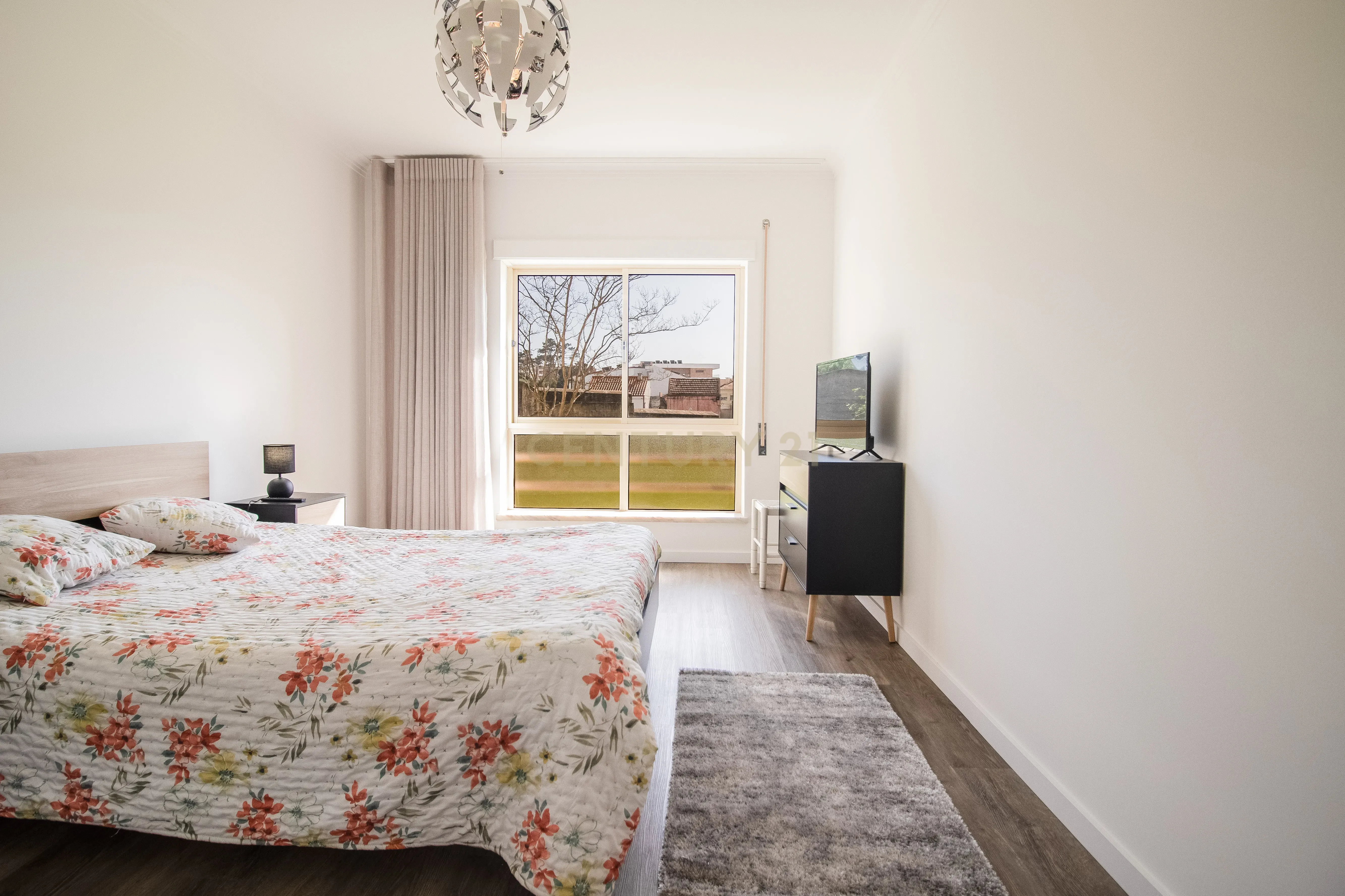 Apartamento T2 em RC elevado, a 500 metros da Praia Buarcos - Figueira da Foz - Image 27