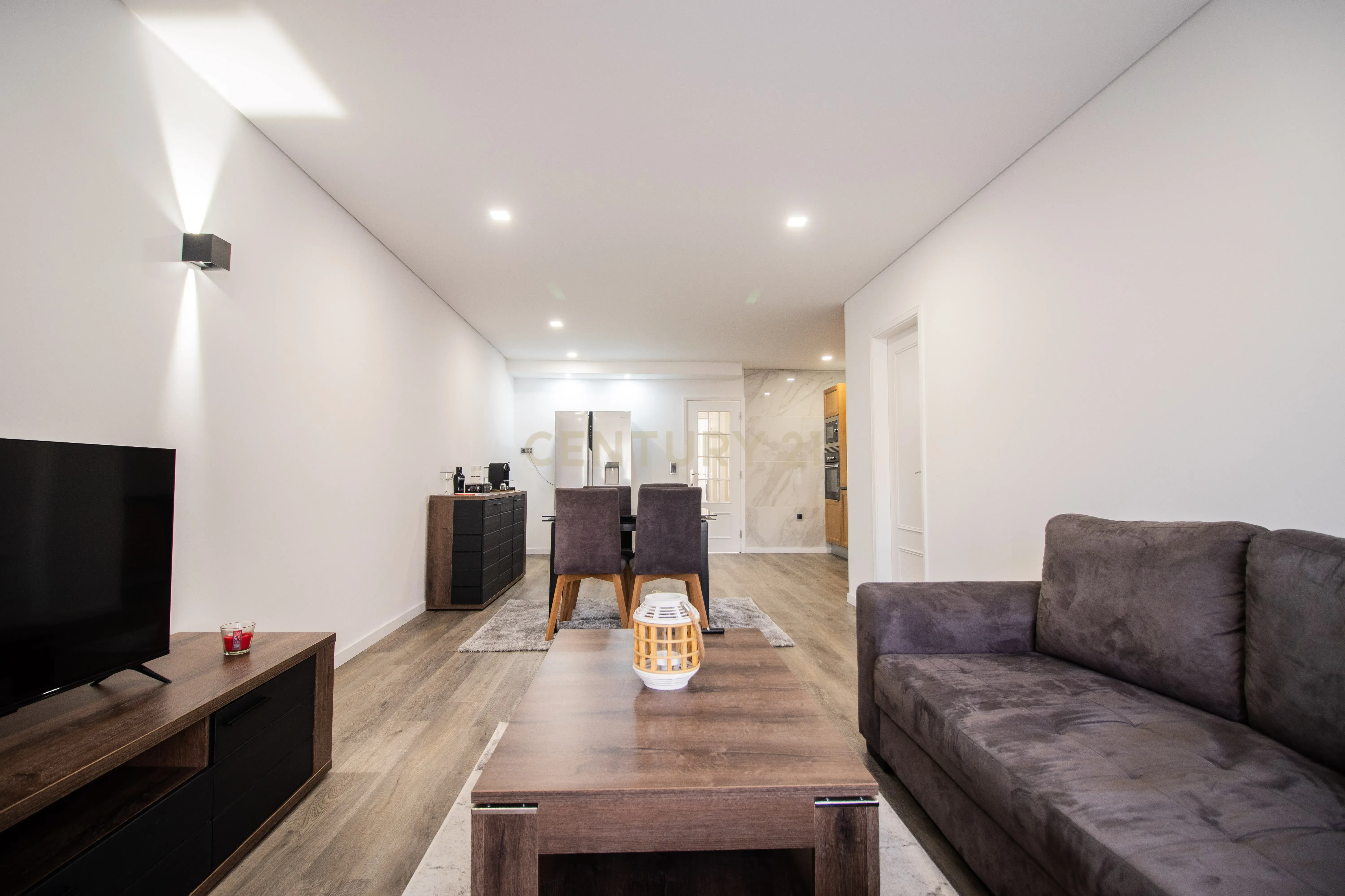 Apartamento T2 em RC elevado, a 500 metros da Praia Buarcos - Figueira da Foz - Image 22
