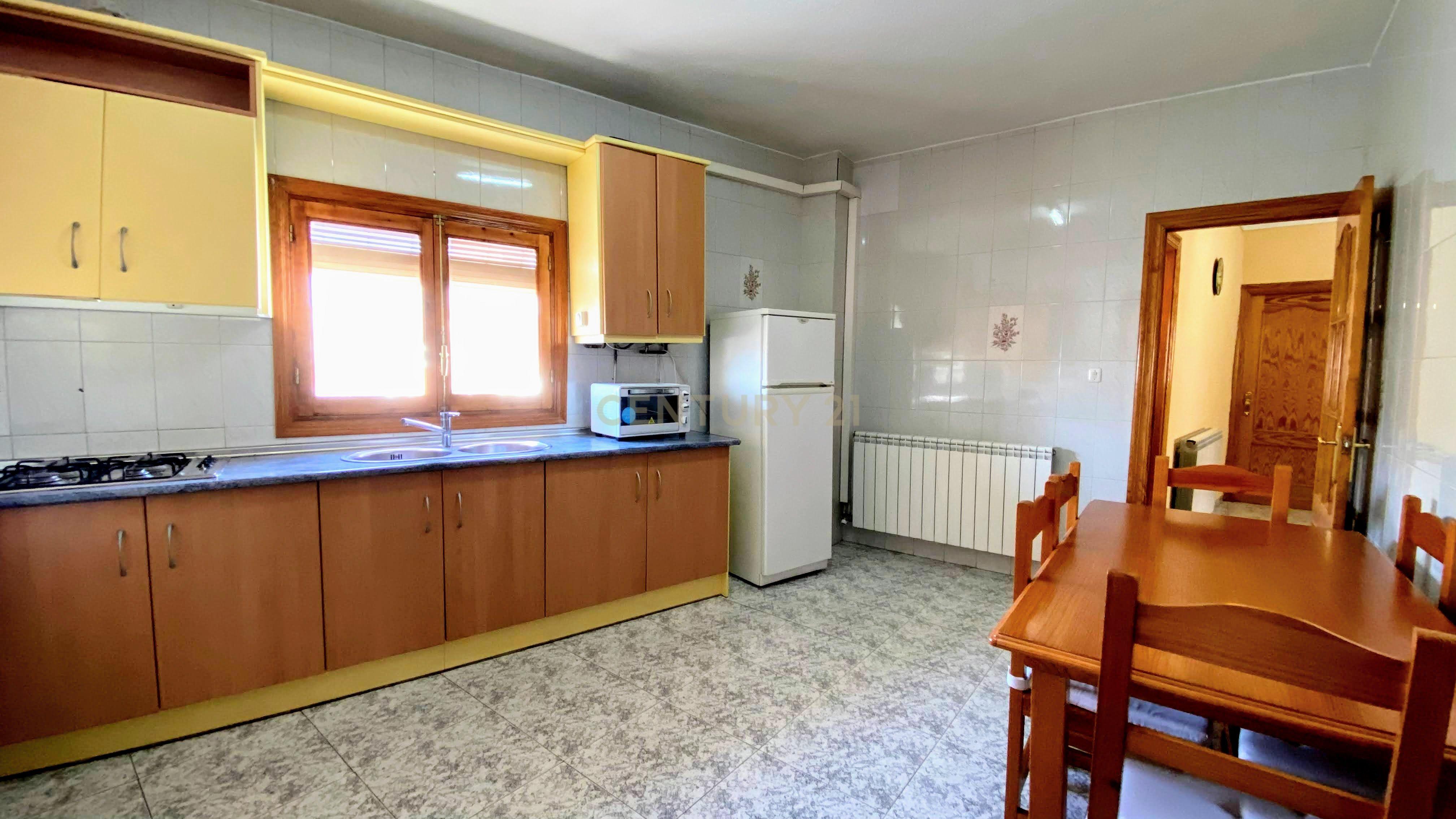 undefined - Image 61