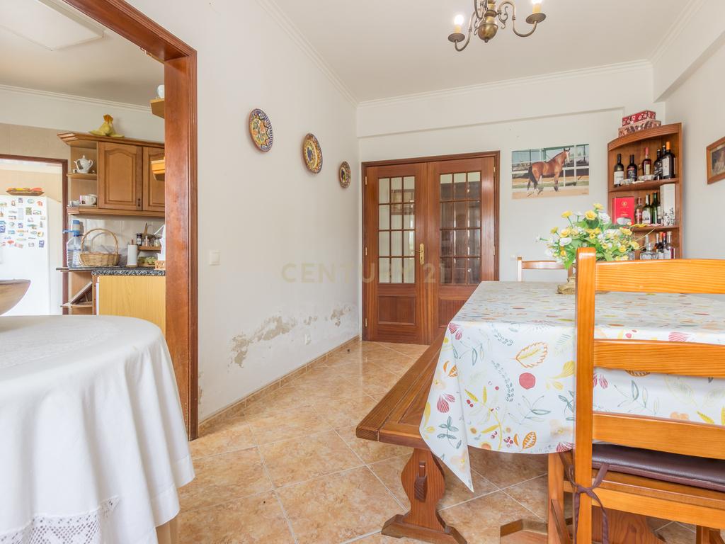 Moradia T5 Penteado - Image 9