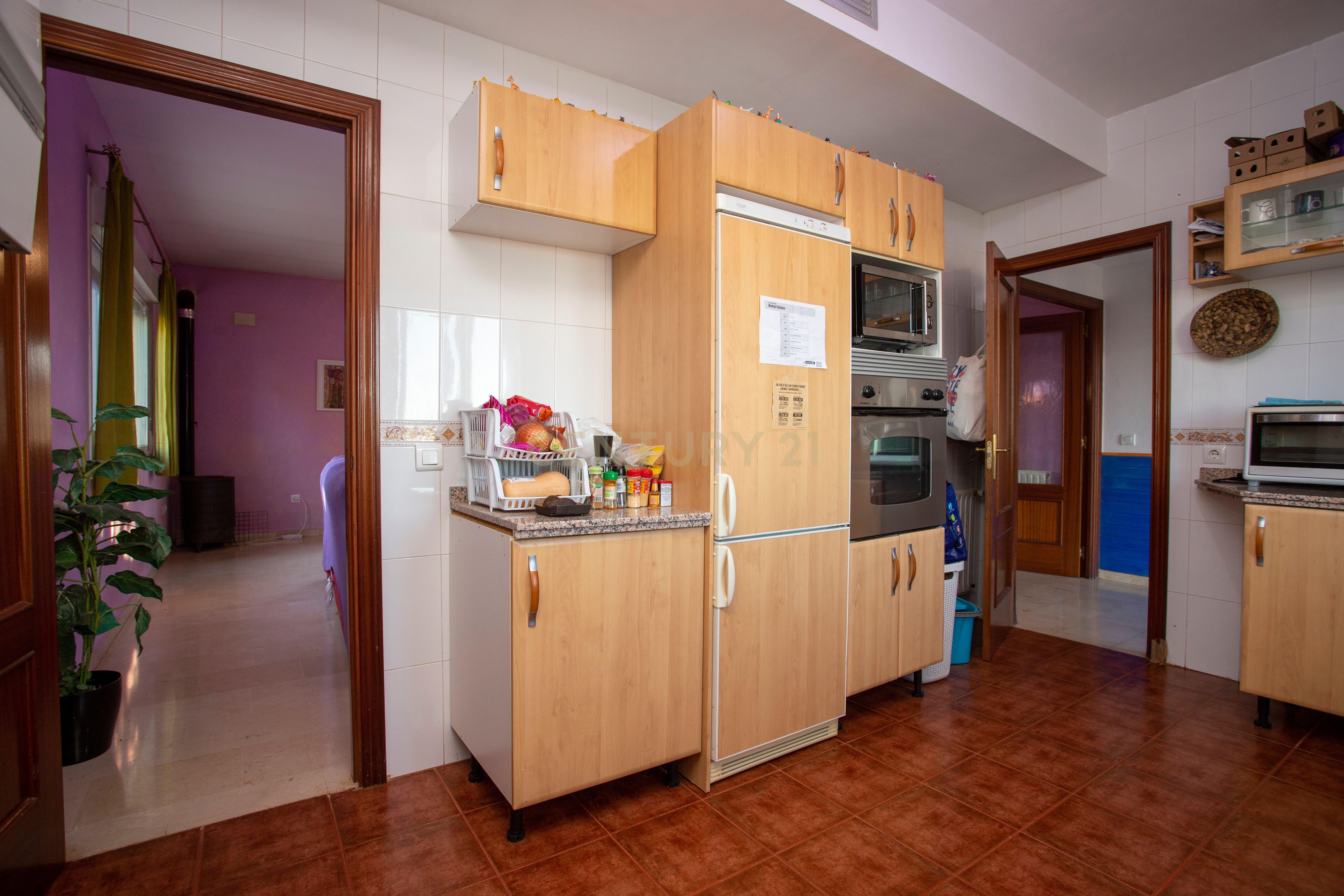 undefined - Image 23