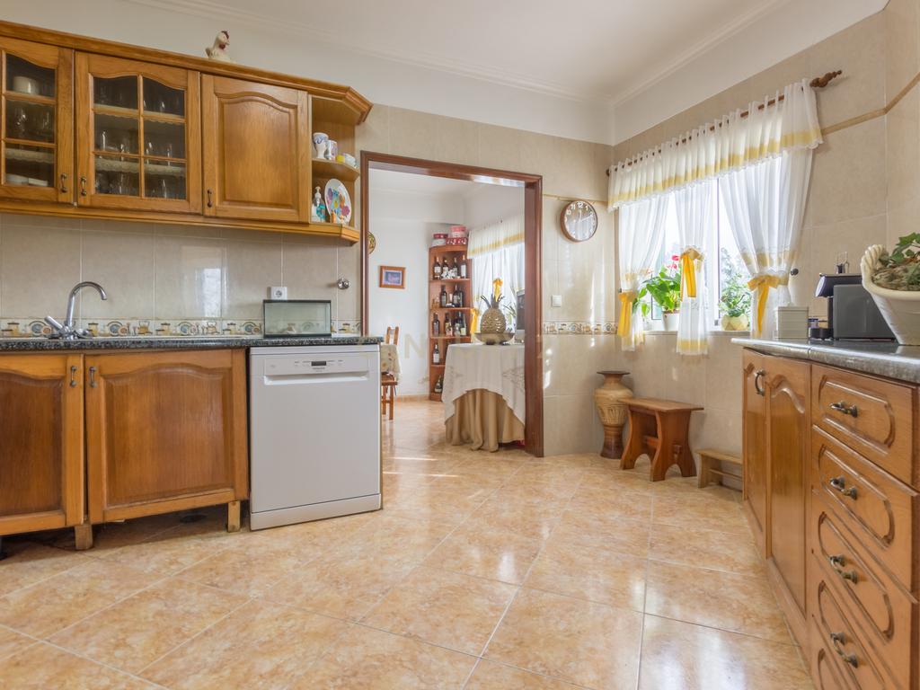 Moradia T5 Penteado - Image 12