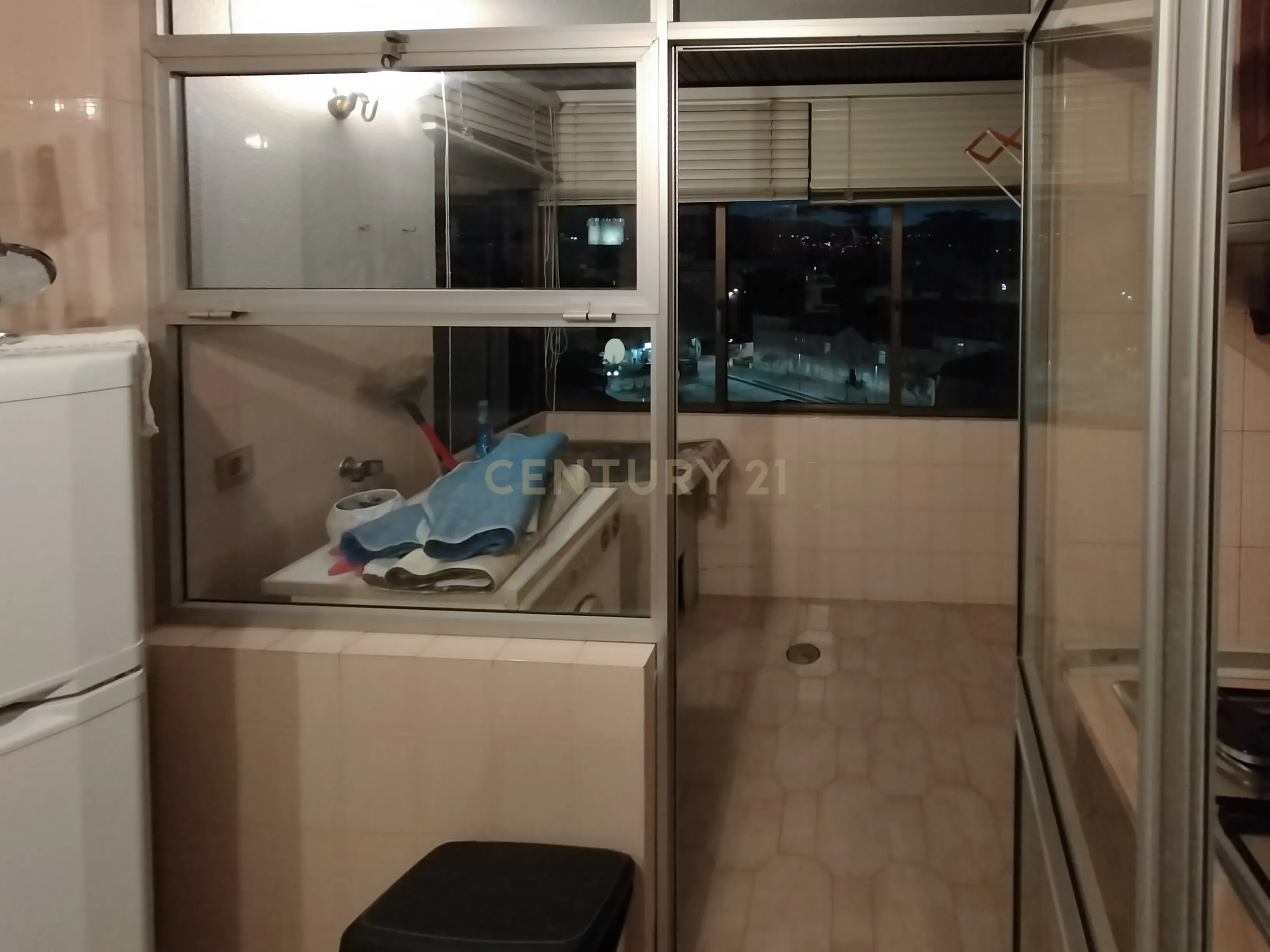 Apartamento de cobertura no centro da cidade - Image 17