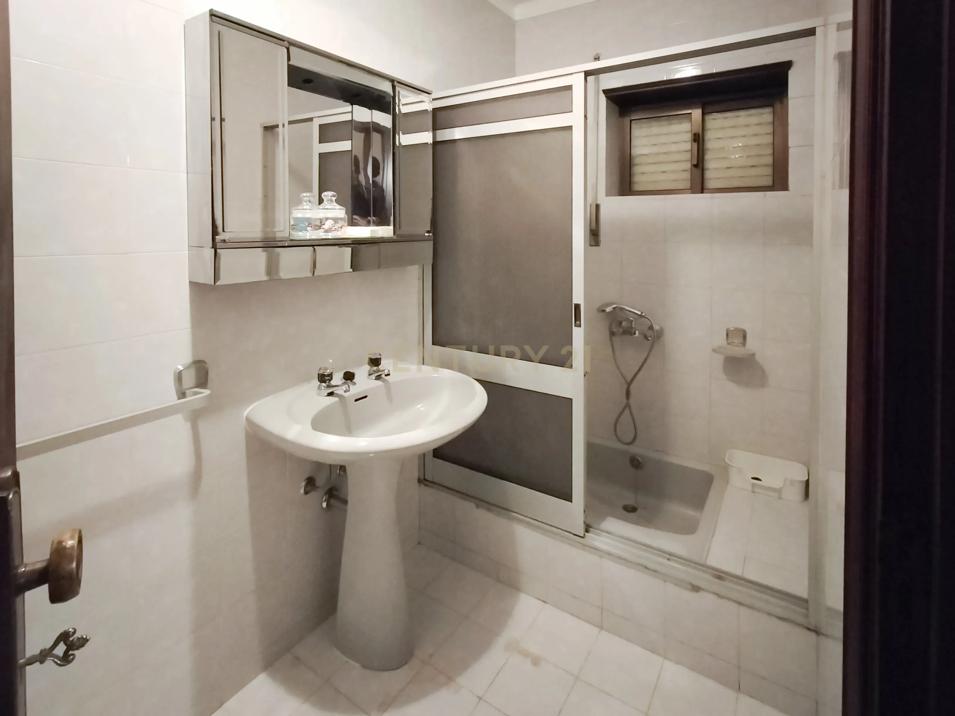 Apartamento de cobertura no centro da cidade - Image 18
