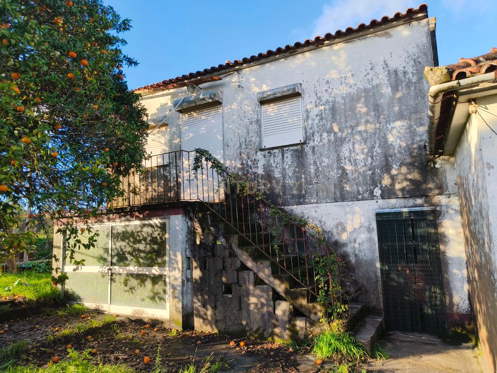  Moradia para restauro em Lanheses, Viana do castelo - Image 3