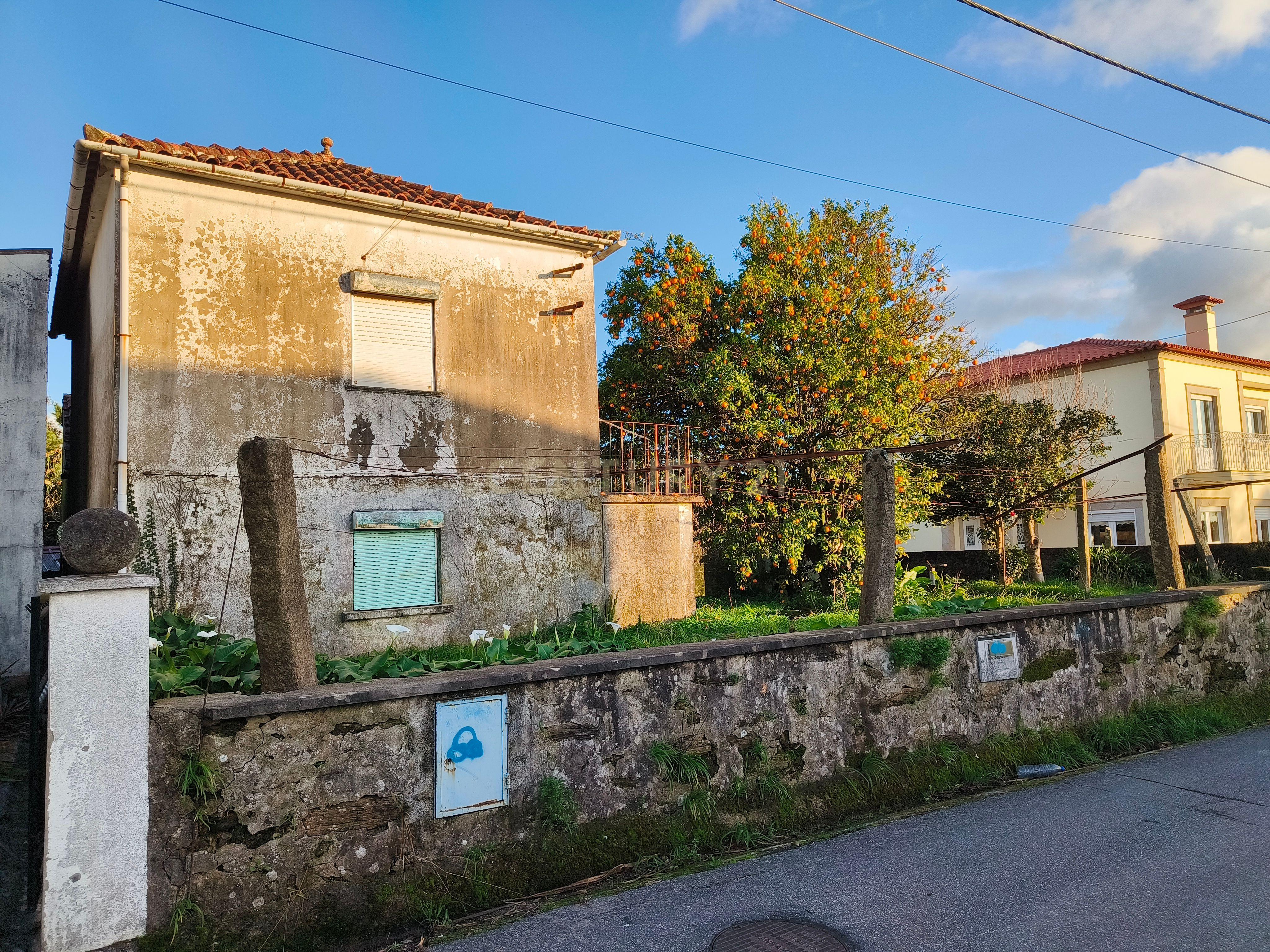 Moradia para restauro em Lanheses, Viana do castelo - Image 37