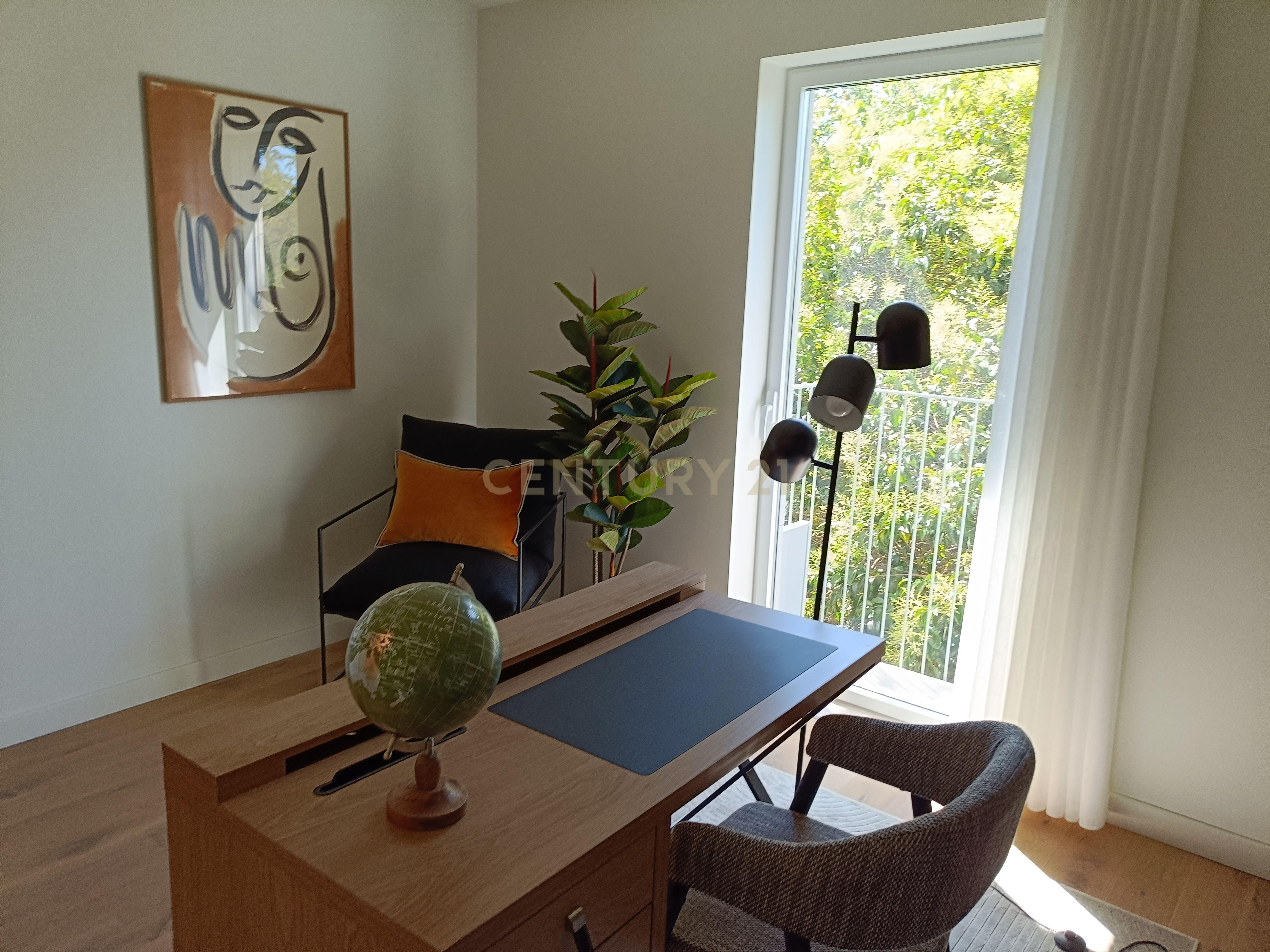 Apartamento Duplex T2, Novo, já concluído e com Licença de Utilização, à Venda em Zona Nobre e Recatada do Areeiro na Av. Madrid - Image 38