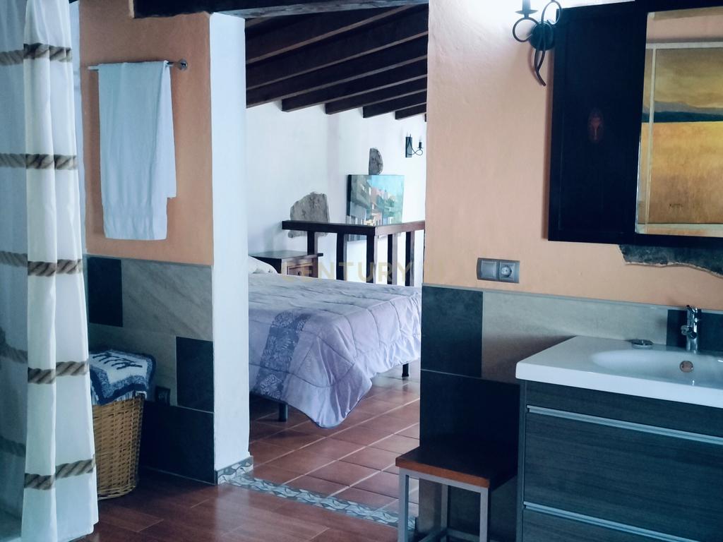 undefined - Image 13