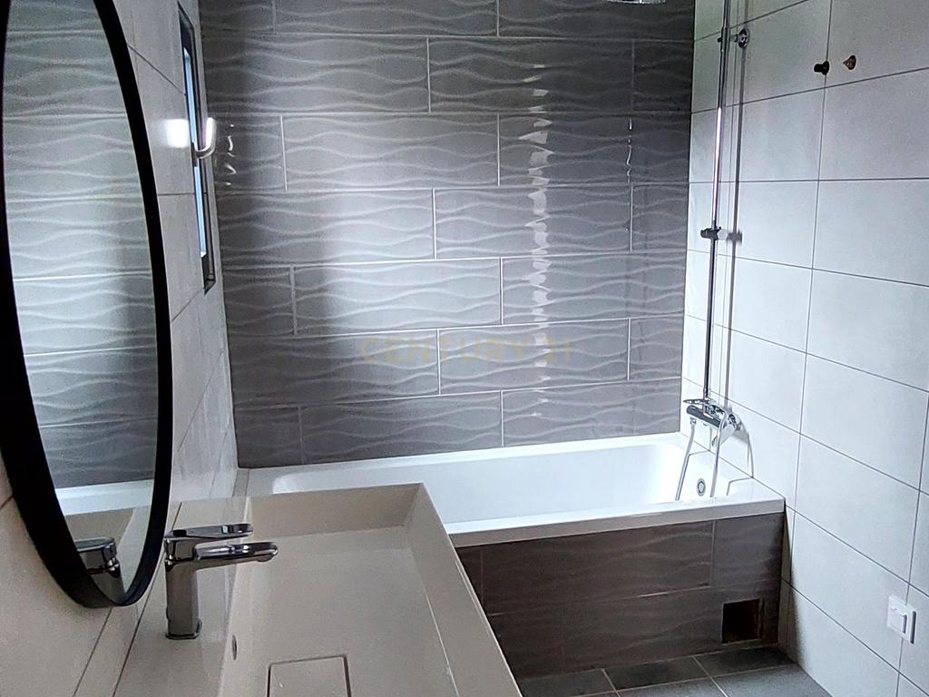 Moradia T3 -  Excelente oportunidade de investimento, perto do centro de Cascais! - Image 13