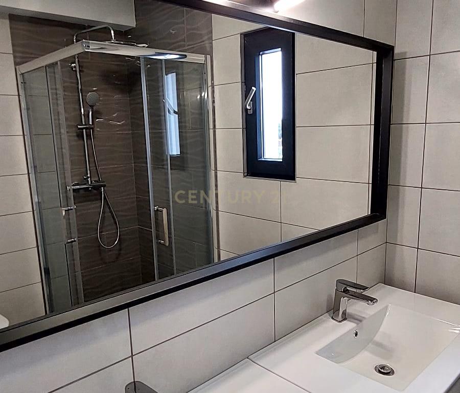 Moradia T3 -  Excelente oportunidade de investimento, perto do centro de Cascais! - Image 12