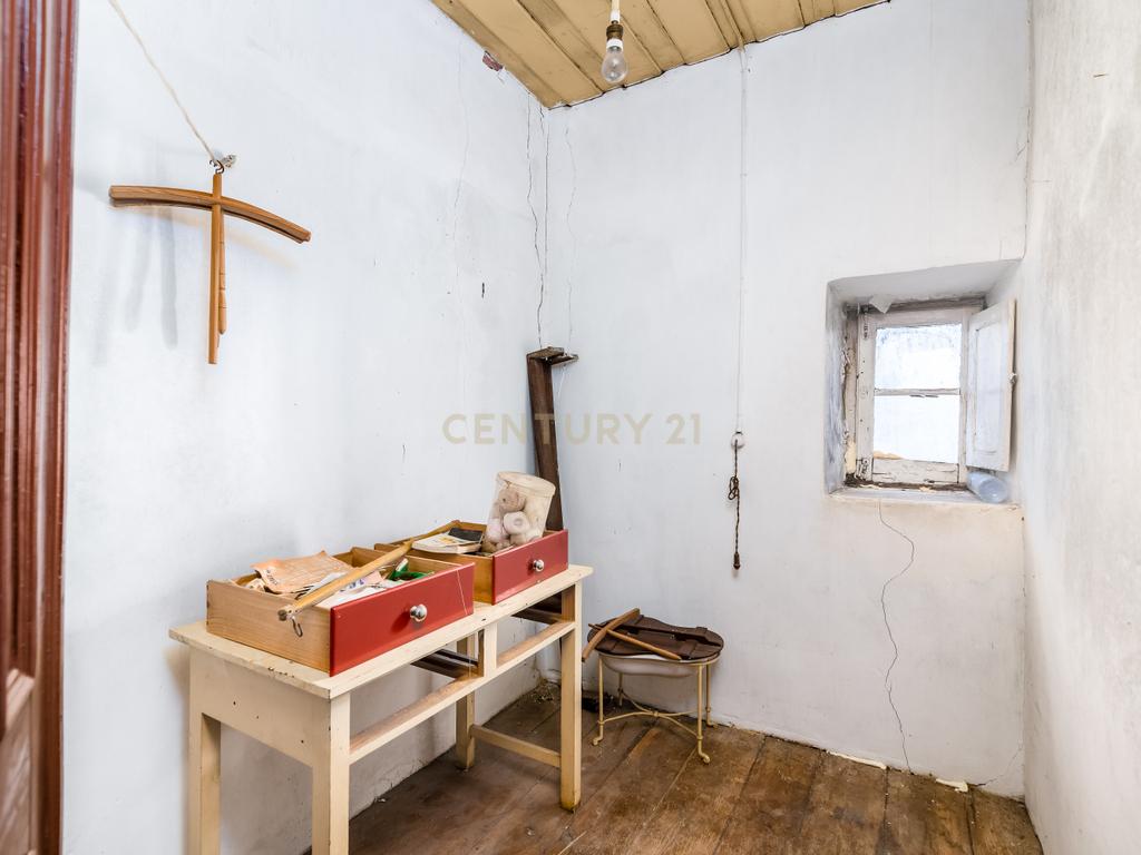 Moradia T4 em Chamusca - Image 11