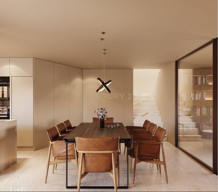 Moradia V4 em Miramar, a 50 metros da praia e do golf - Image 22