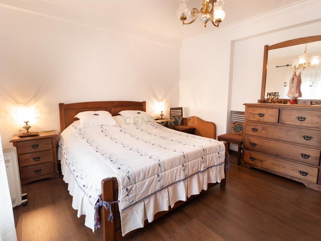 Apartamento T4 em Torres Novas - Image 7