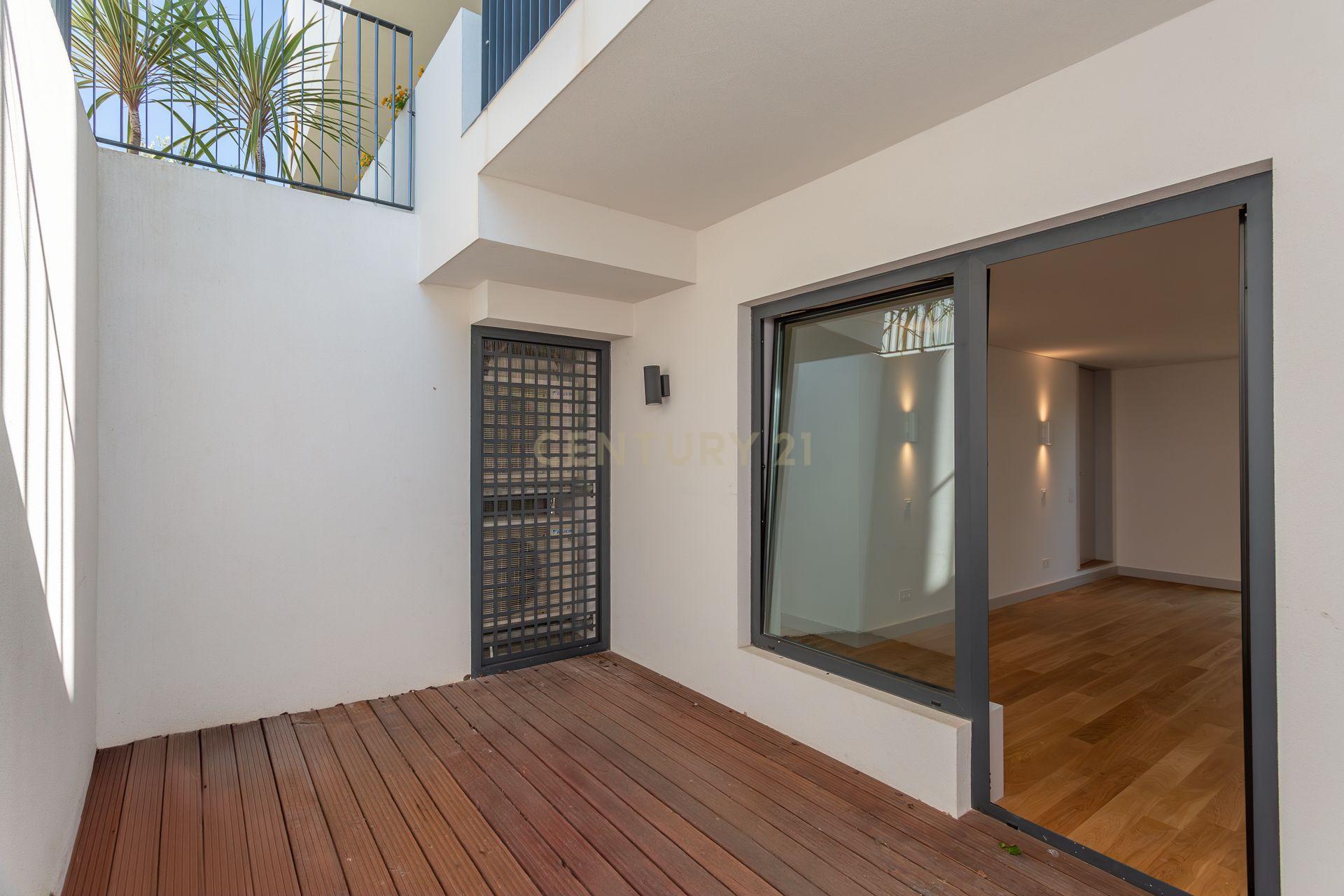 Moradia Construção Nova T3 + 2 com acabamentos Premium - Image 39