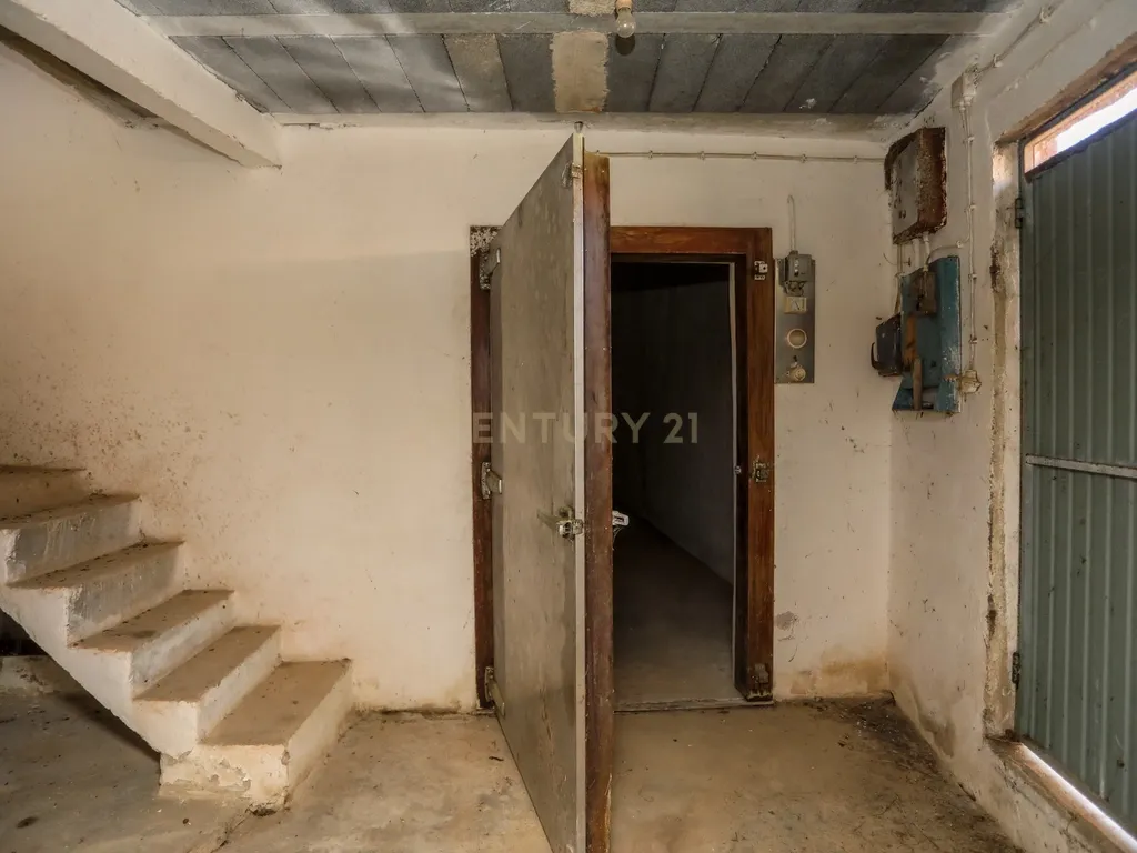 Casa para reabilitar em Cumeira de Santa Catarina, Caldas da Rainha - Image 8