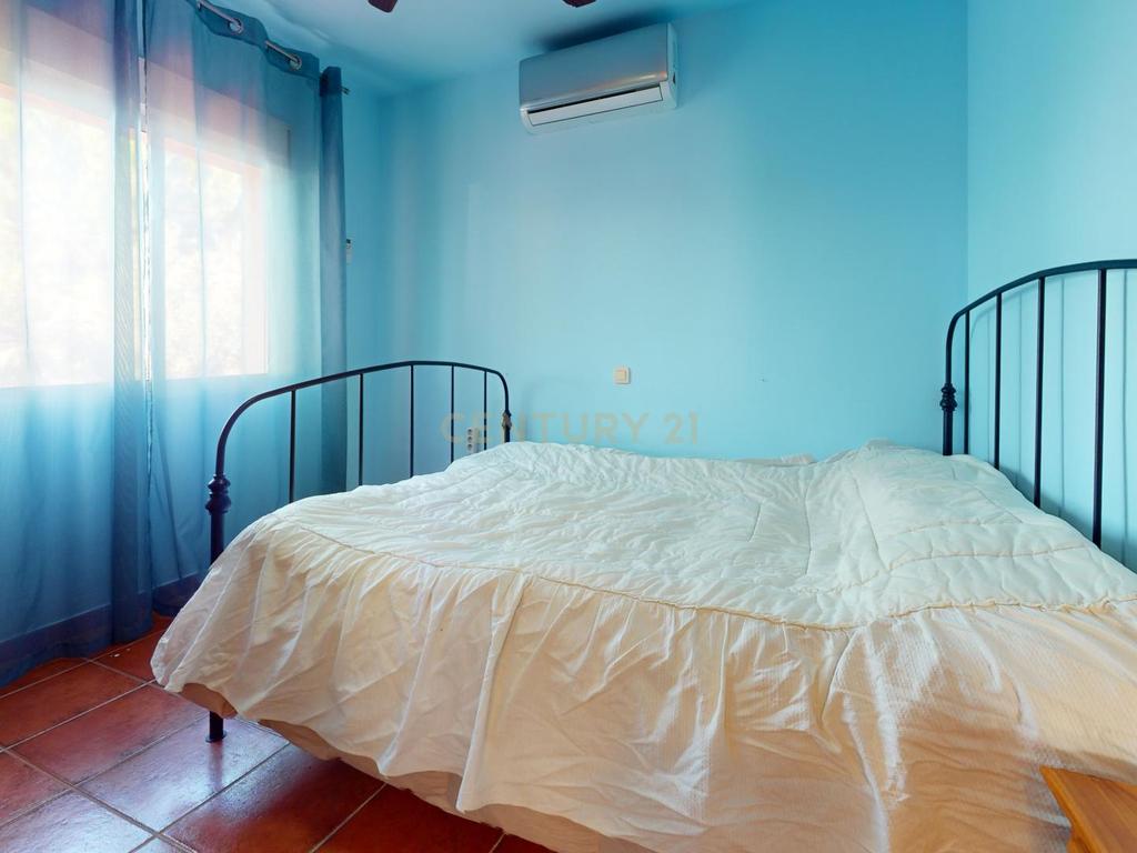 undefined - Image 13
