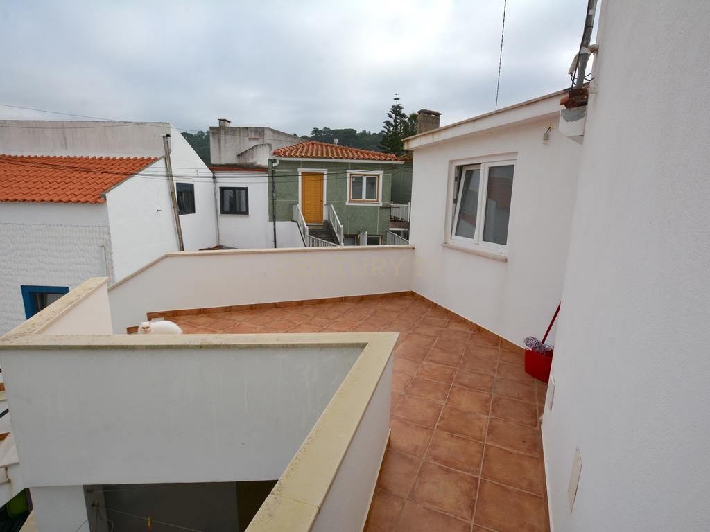 Moradia Bi-familiar T2+T2 - Vale de Maceira - Image 3