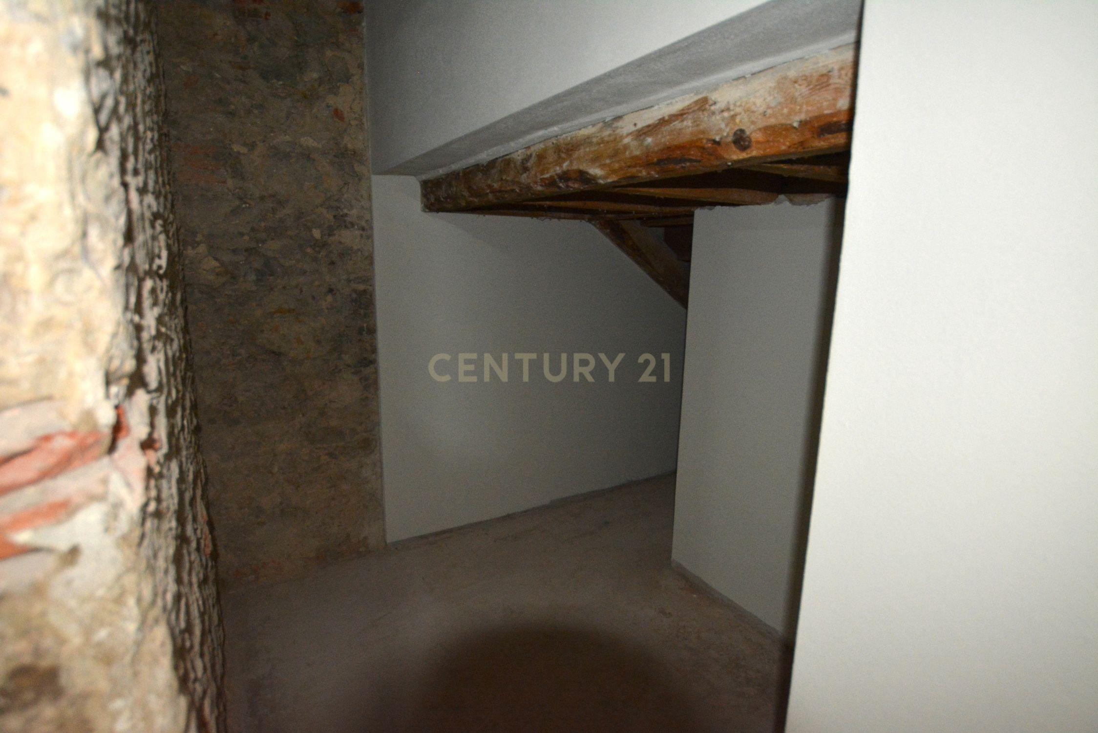 Loja com carácter para comércio - Image 13