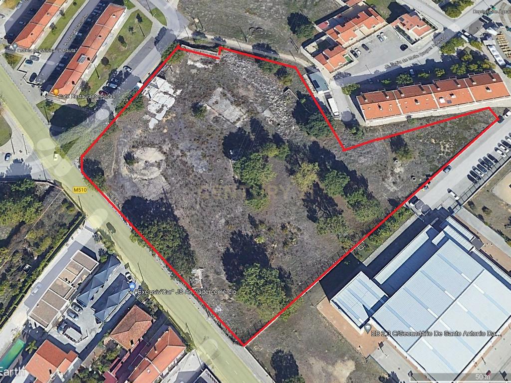 Projeto de construção já com  aprovação no Concelho do Barreiro em lote de 12.350 m2 - Image 1