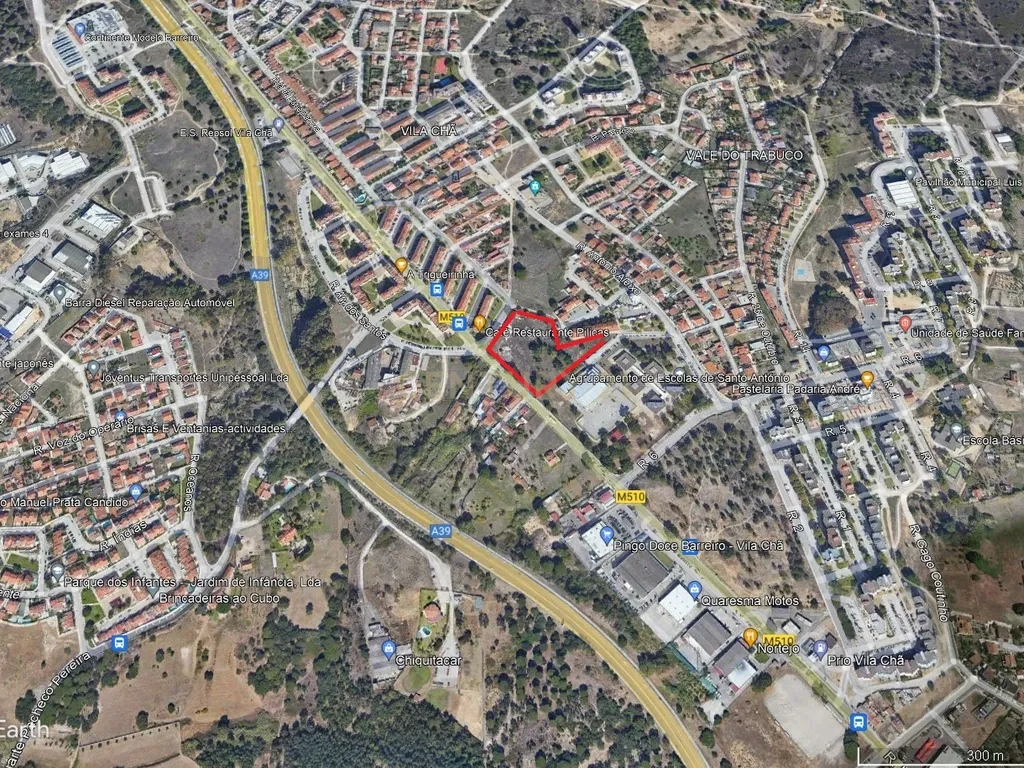 Projeto de construção já com aprovação no Concelho do Barreiro em lote de 12.350 m2 - Image 11