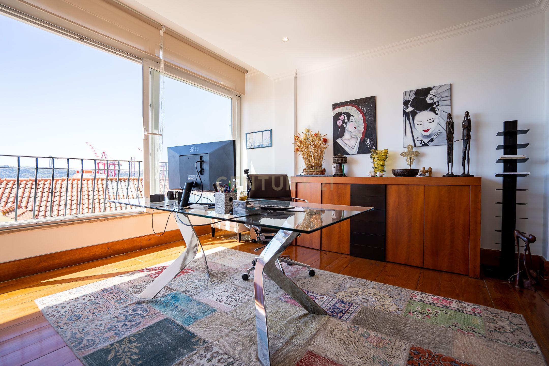 ApartamentoT2 Com Box, Lapa/Santos - Image 4