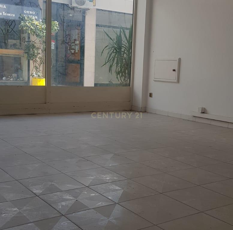 Oportunidade Única: Loja à Venda em Viana do Castelo! - Image 8