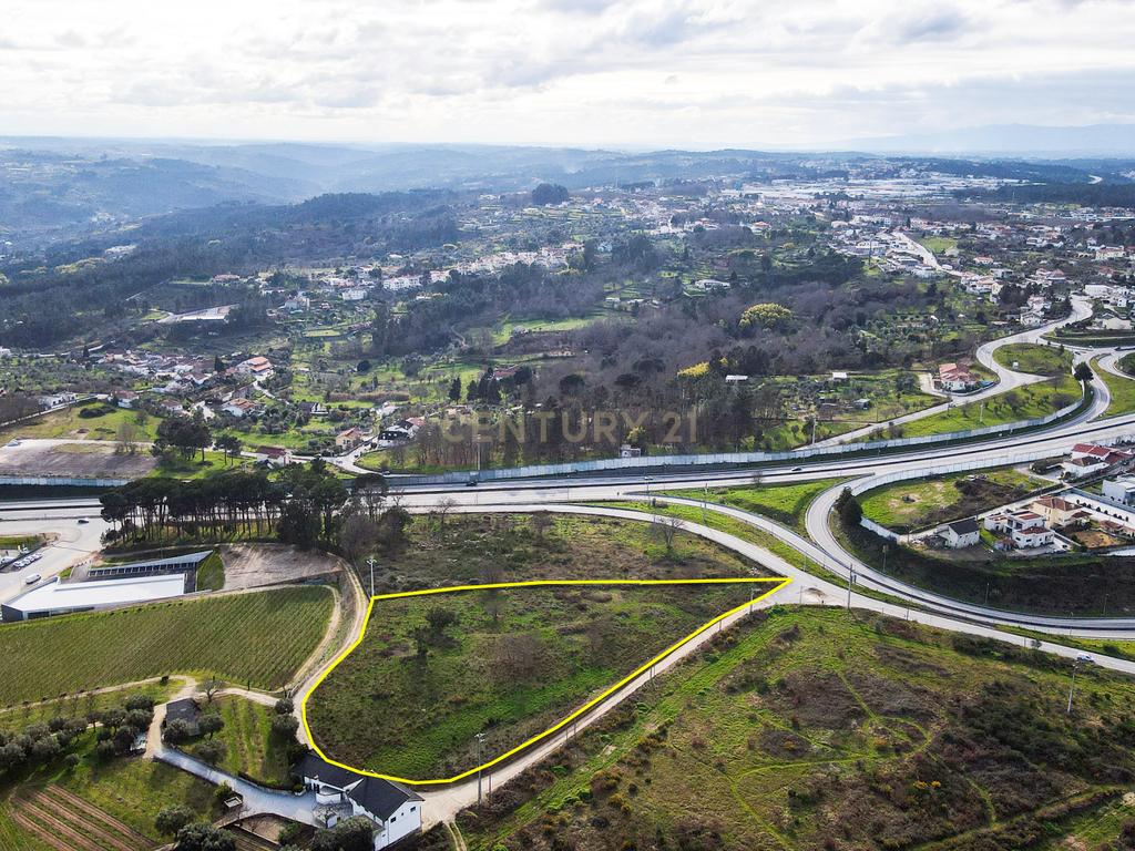 Terreno de construção para atividades económicas - Image 1
