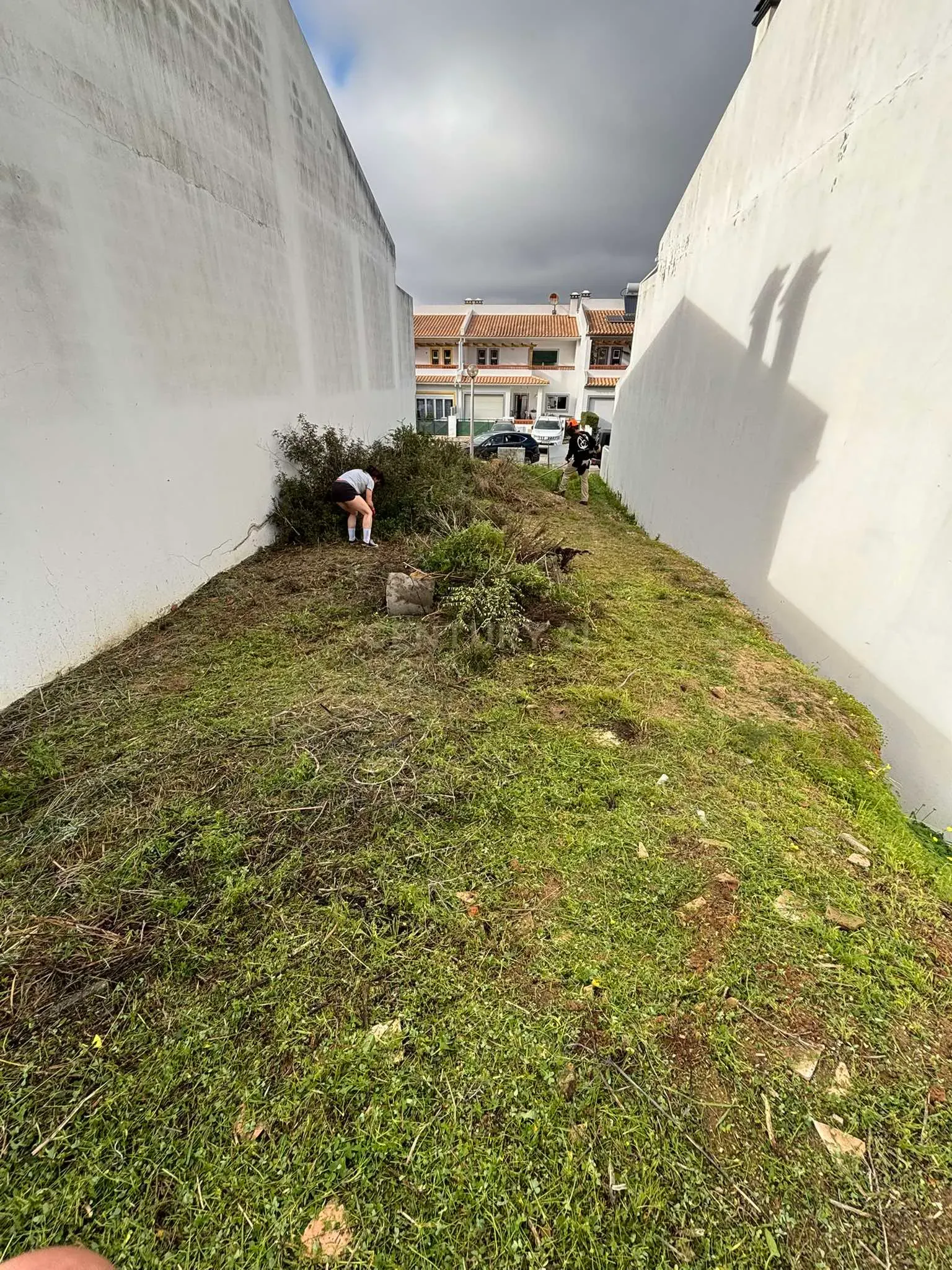 Terreno com projecto aprovado em Montinhos do Burgau - Image 3
