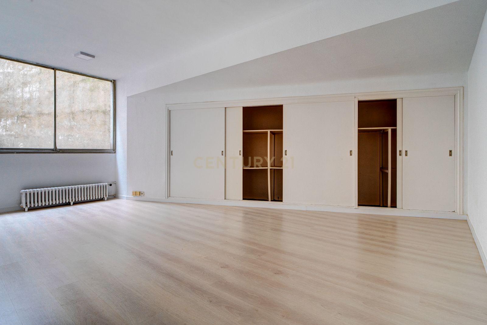 undefined - Image 4