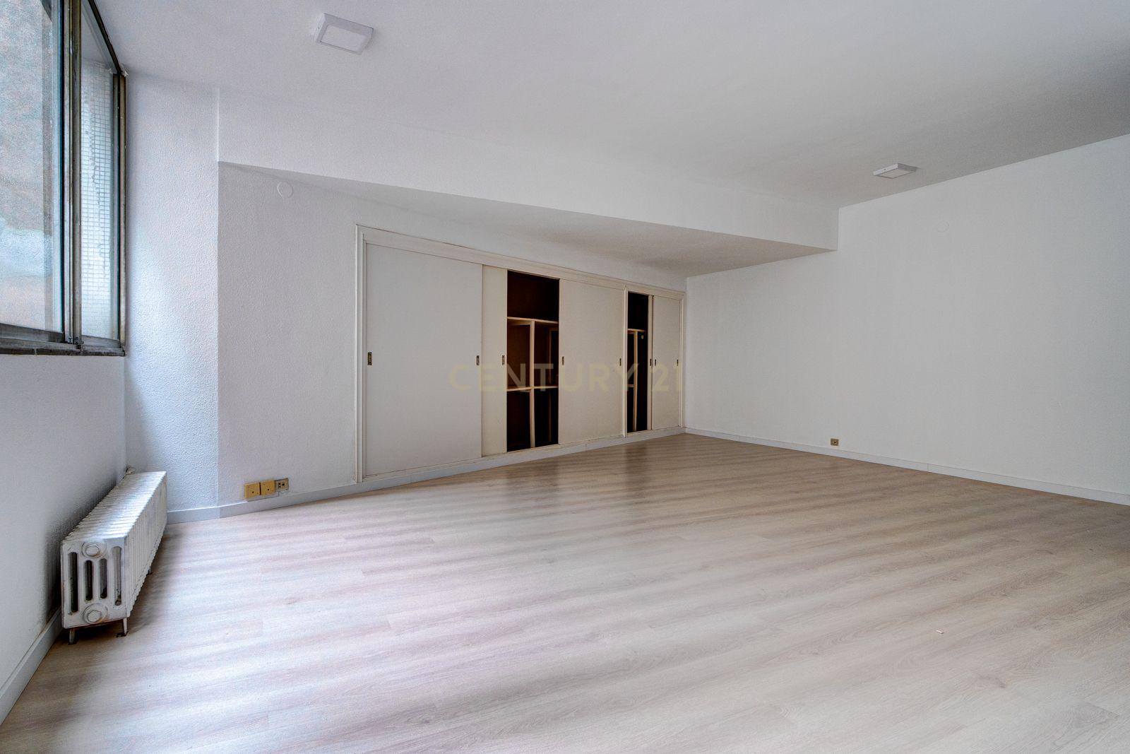 undefined - Image 6