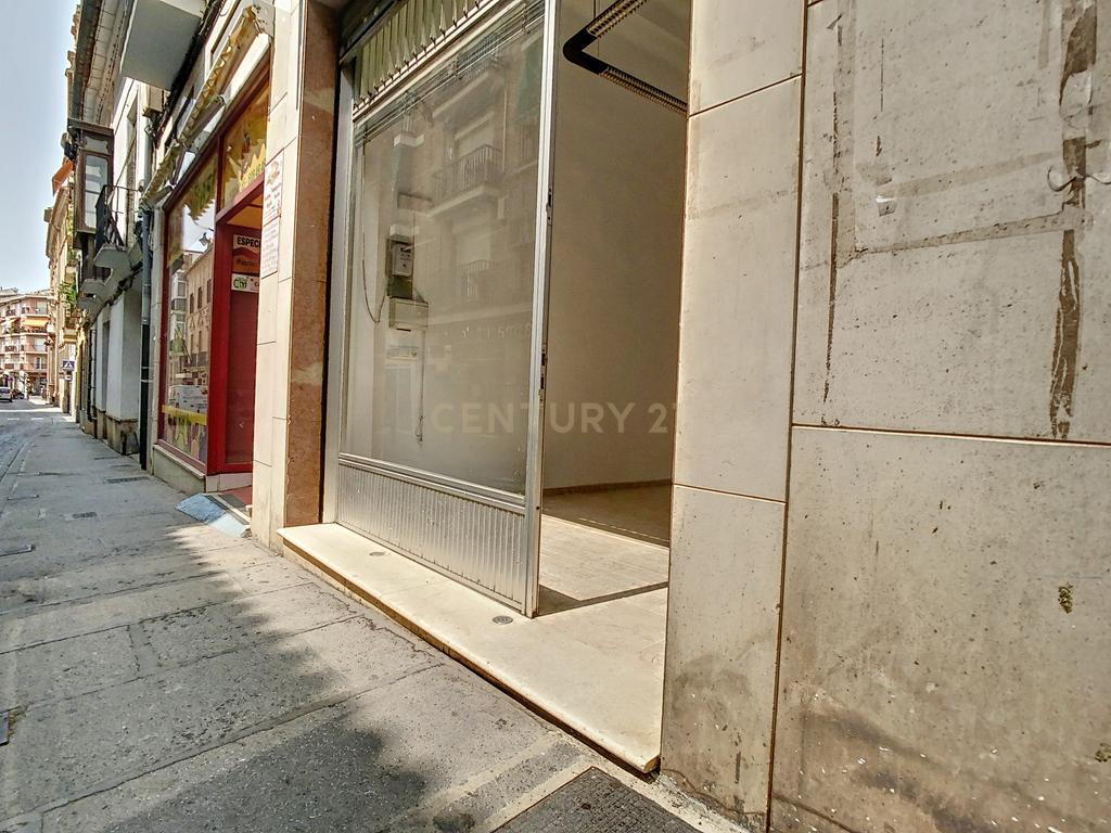 undefined - Image 4