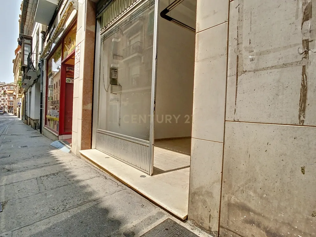 undefined - Image 4