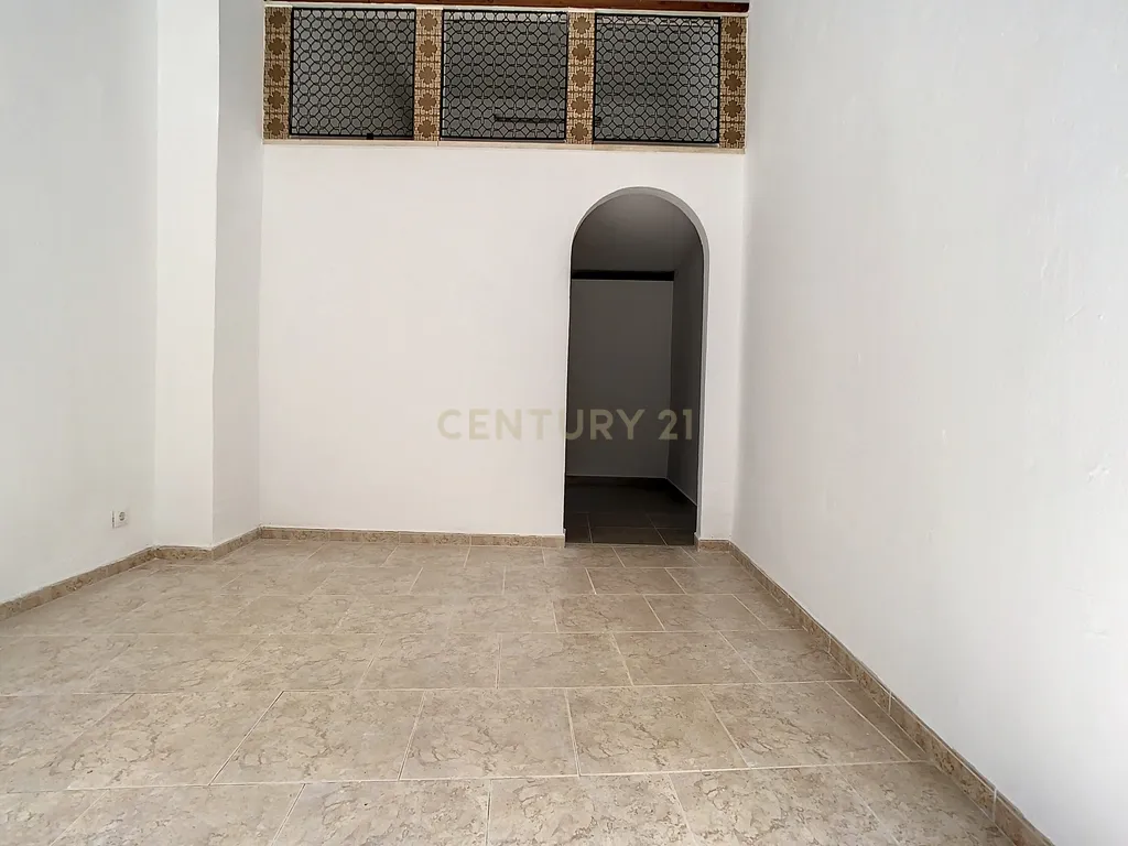 undefined - Image 7