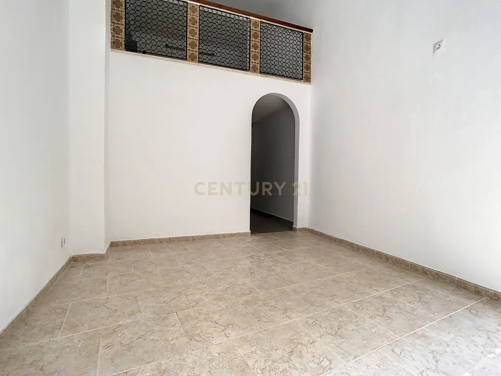 undefined - Image 8