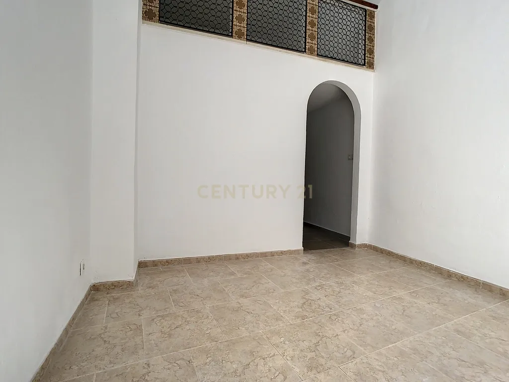 undefined - Image 9