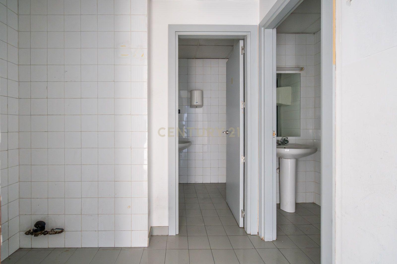 undefined - Image 14