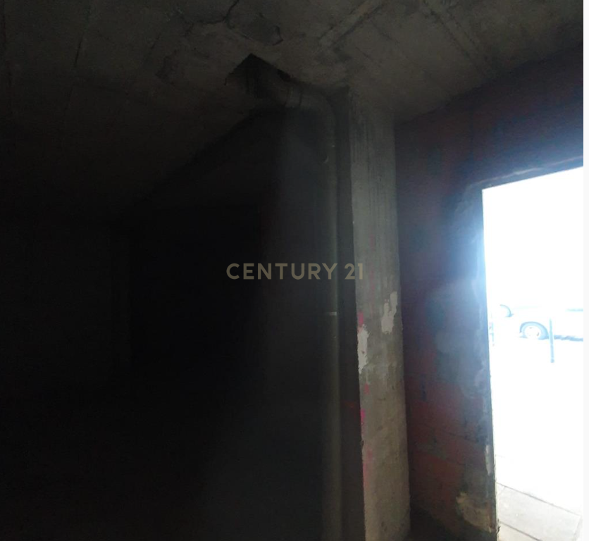 undefined - Image 6