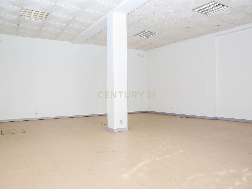 Prédio em Propriedade Total - Habitação e Comércio - Image 121