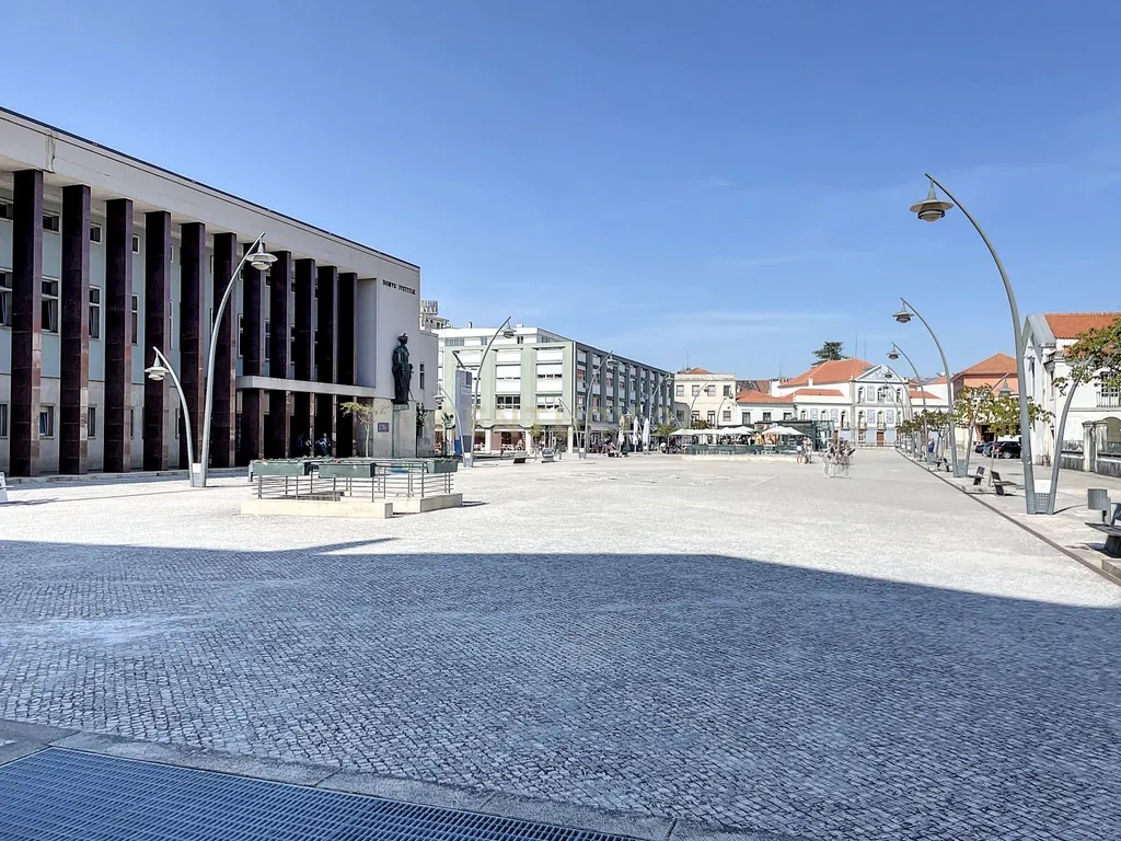 Loja com 544m2 no Centro de Aveiro - Image 27