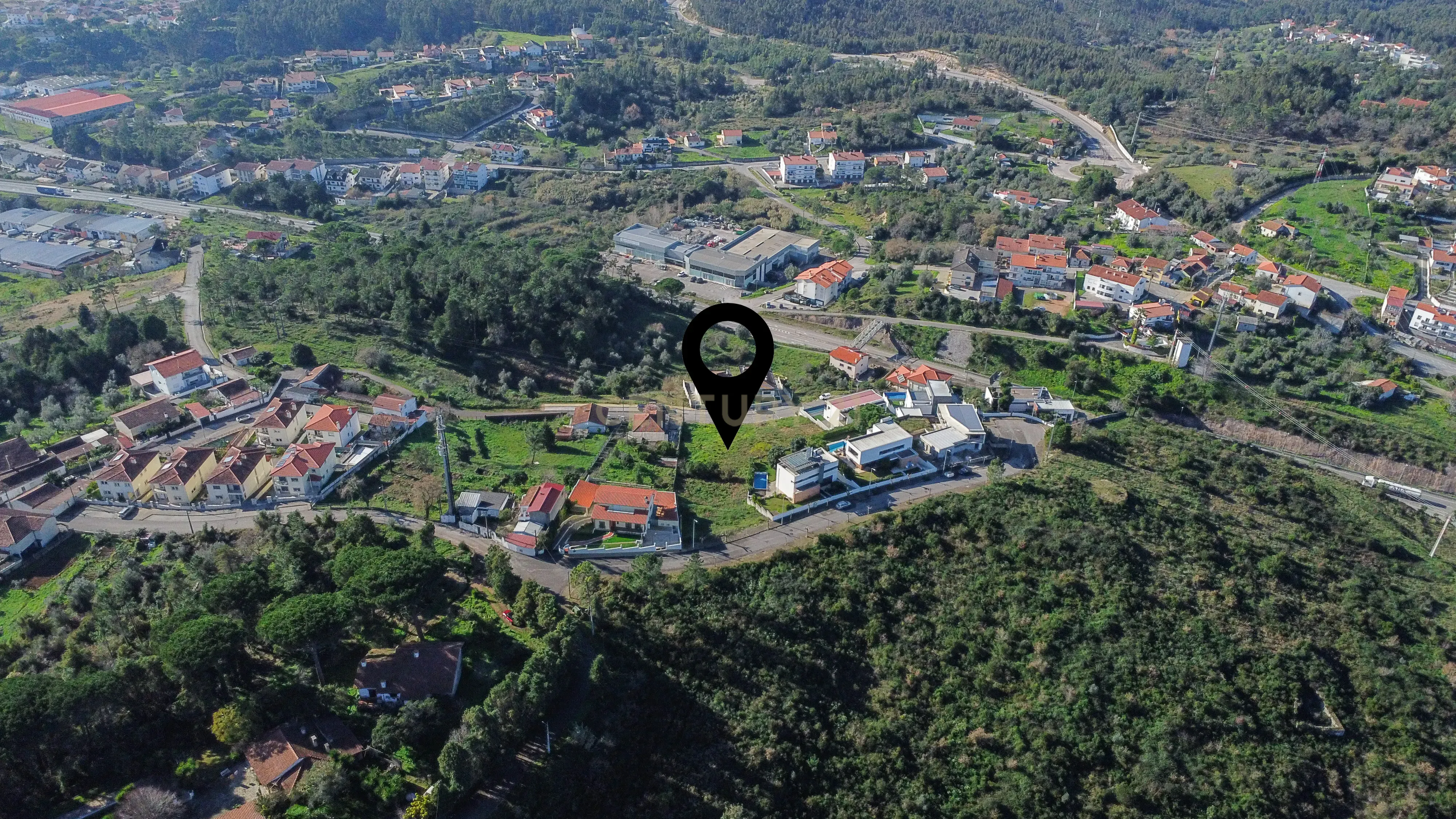 Lote - Oportunidade Única para a Sua Moradia de Sonho em Loteamento - Image 1