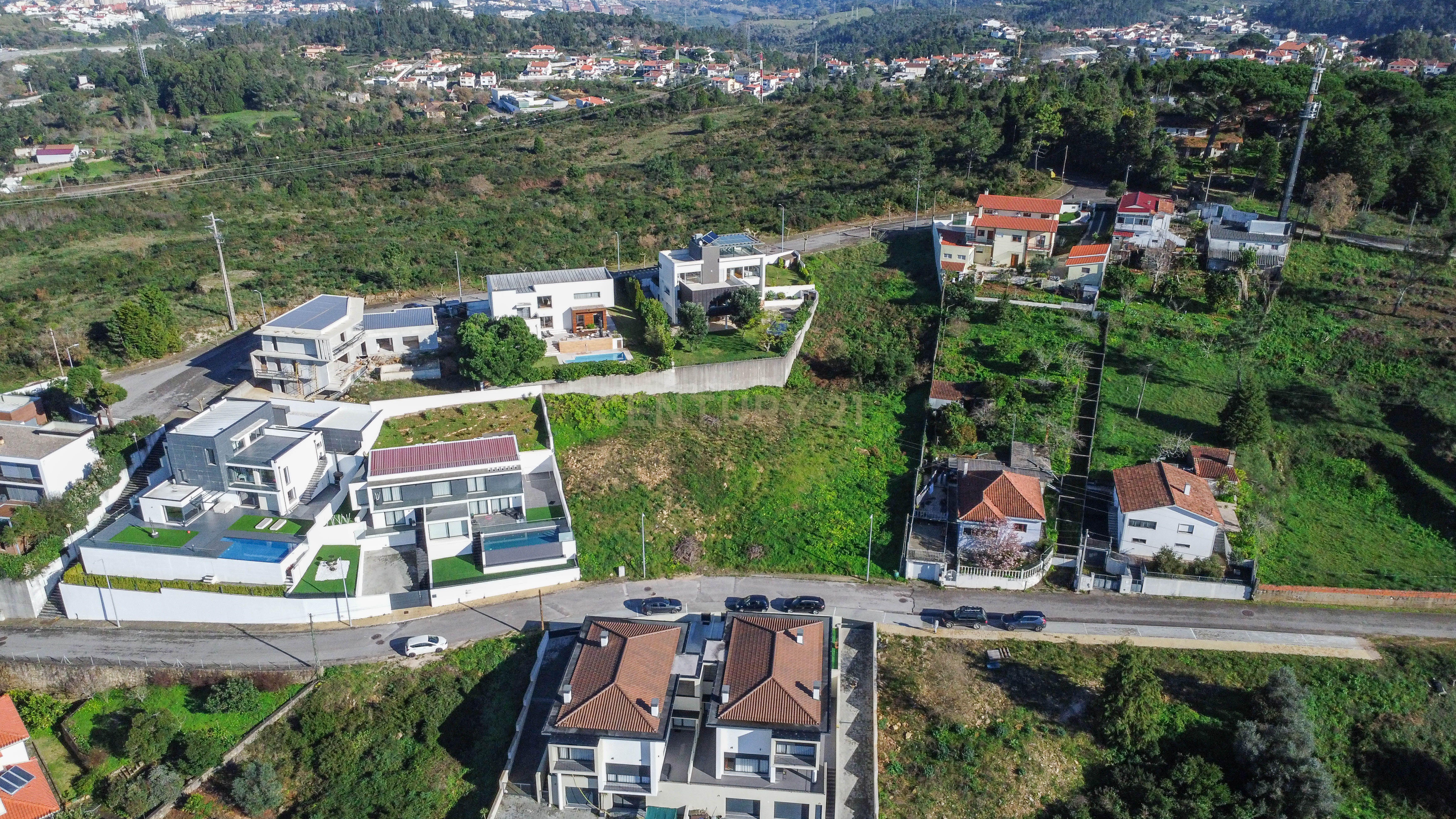 Lote - Oportunidade Única para a Sua Moradia de Sonho em Loteamento - Image 4