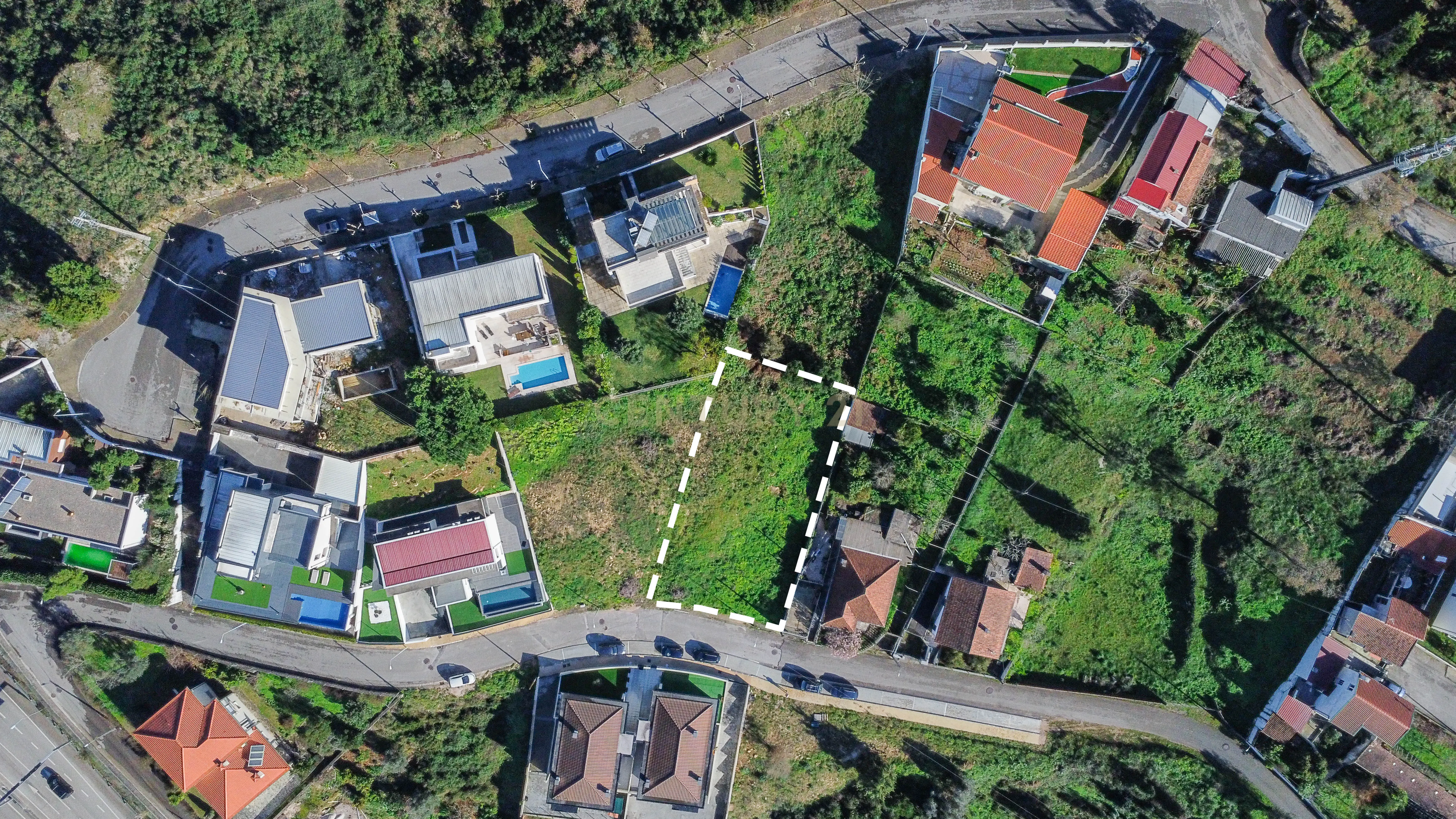Lote - Oportunidade Única para a Sua Moradia de Sonho em Loteamento - Image 7