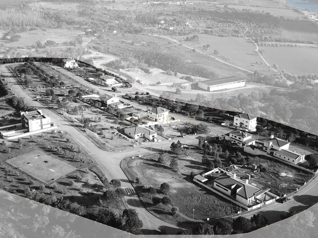 Terreno Urbano para construção de moradia em Constância - Urbanização Pinhal Del Rei - Image 1