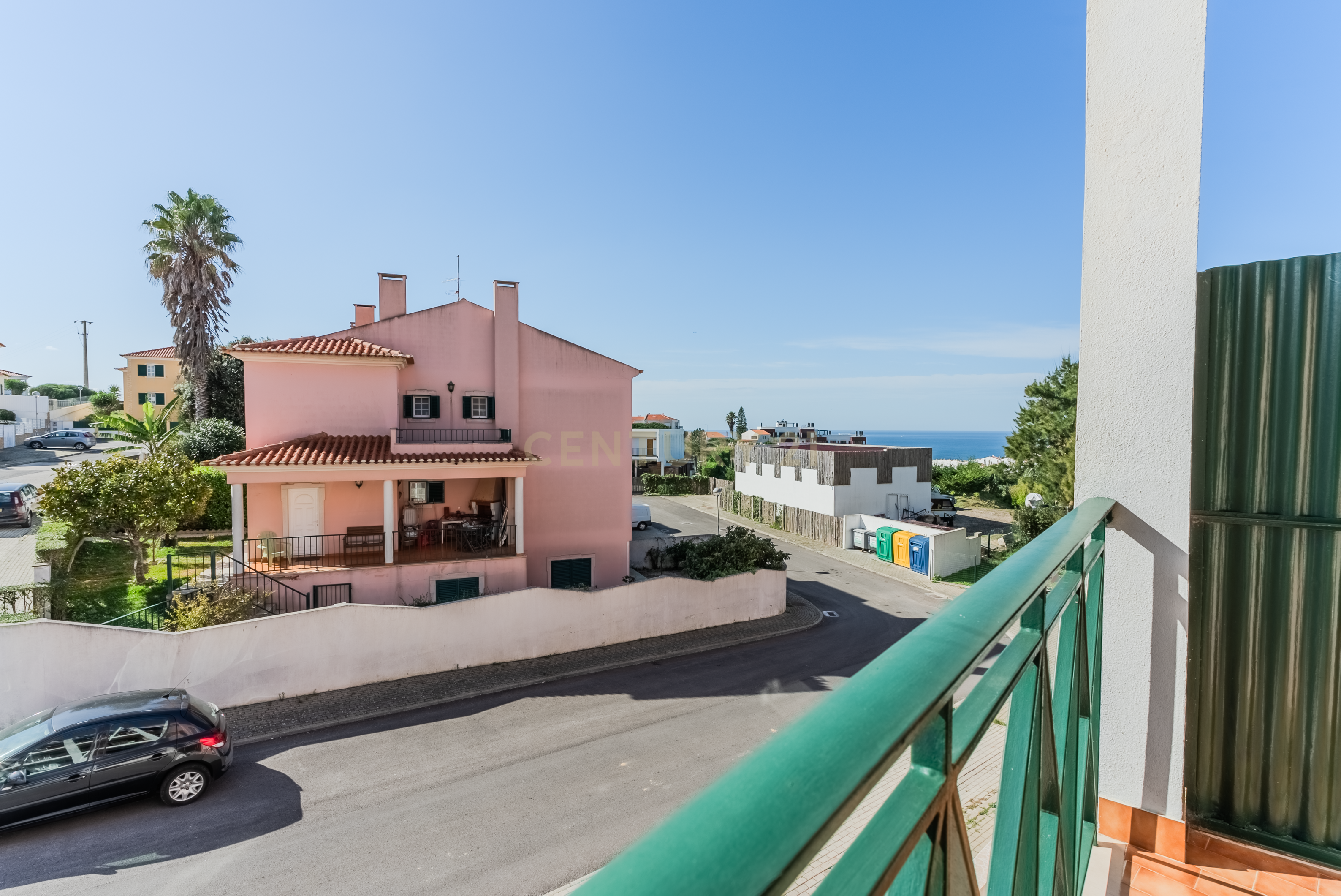 Apartamento T3 à venda na Ericeira, com vista mar e localização privilegiada. - Image 3
